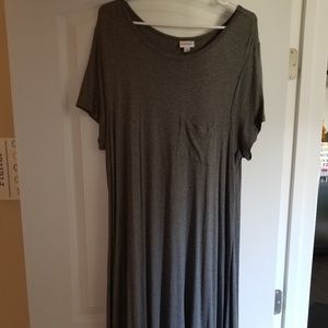Carly dress